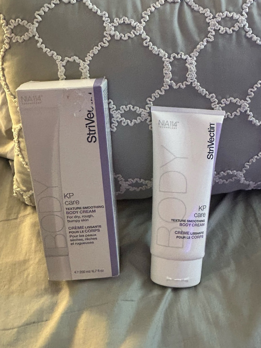 NWT StriVectin KP Care Texture Smoothing Body Cream - Soft Lavender/White